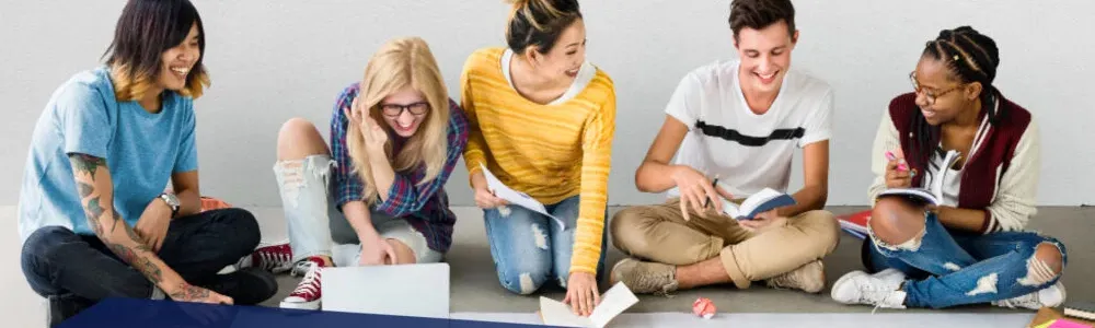 7 Digital Marketing Trends for 2024 You Simply Cannot Afford to Ignore infographic highlighting key digital marketing trends such as AI, short-form video, personalization, social commerce, and data-driven marketing.